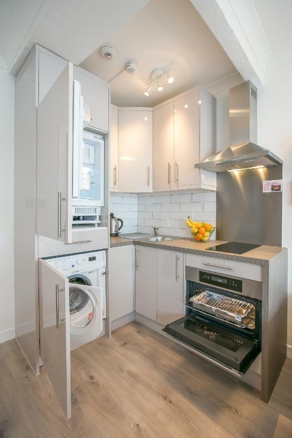 St Stephen's Green District Apartment *